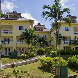 Resort Hillview At Mystic Ridge, Ocho Ríos